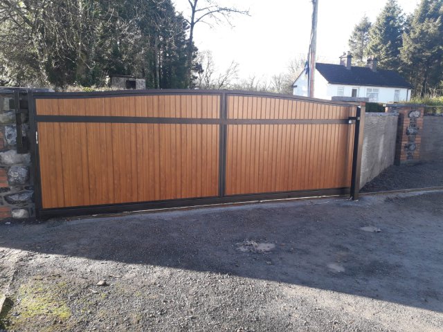 belvedere sliding gate golden oak